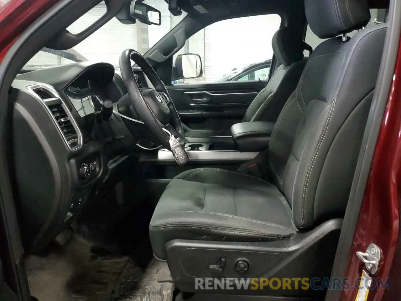 7 Photograph of a damaged car 1C6SRFFT0KN586554 RAM 1500 2019