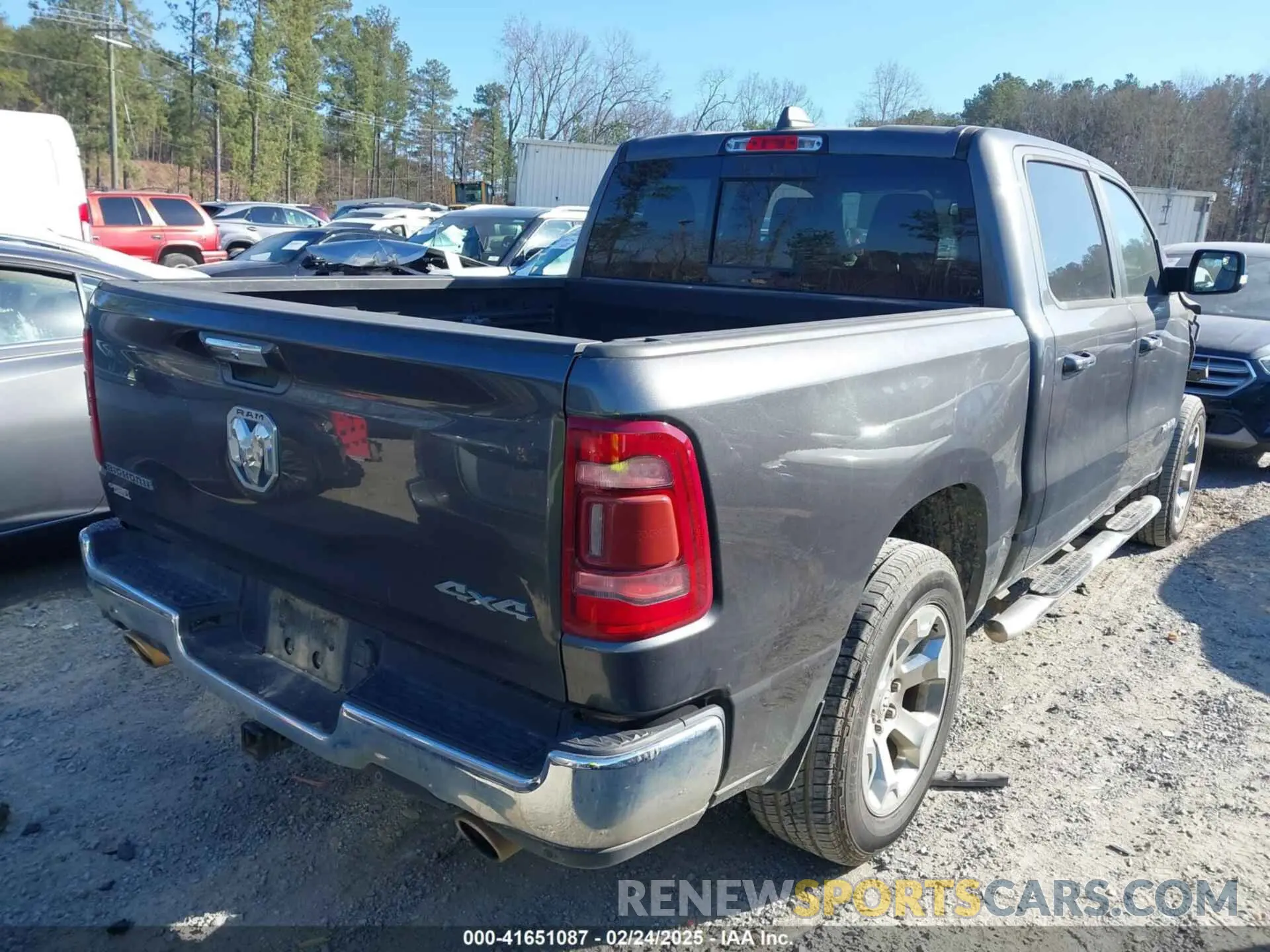 4 Photograph of a damaged car 1C6SRFFT0KN627457 RAM 1500 2019