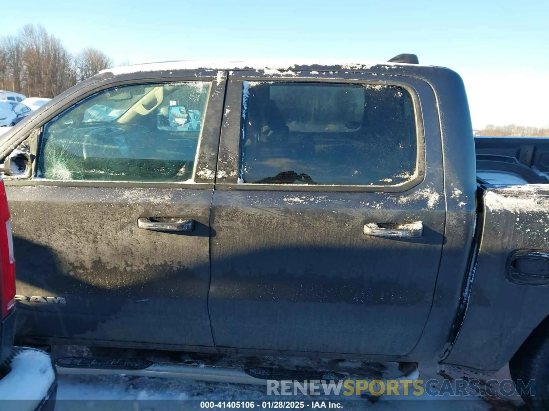 14 Photograph of a damaged car 1C6SRFFT0KN698884 RAM 1500 2019