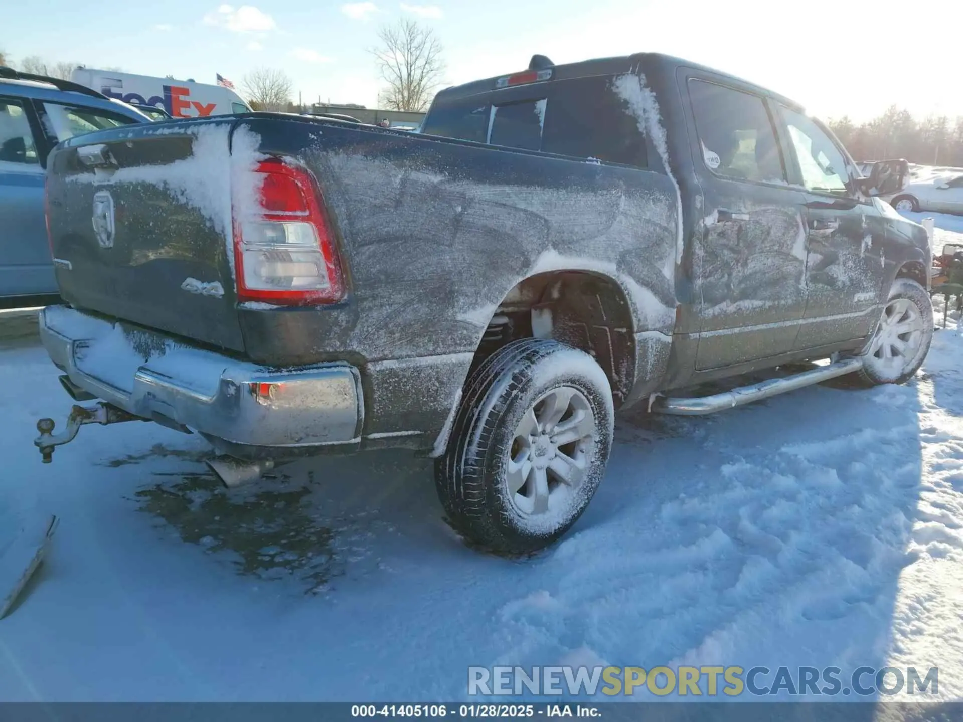 4 Photograph of a damaged car 1C6SRFFT0KN698884 RAM 1500 2019