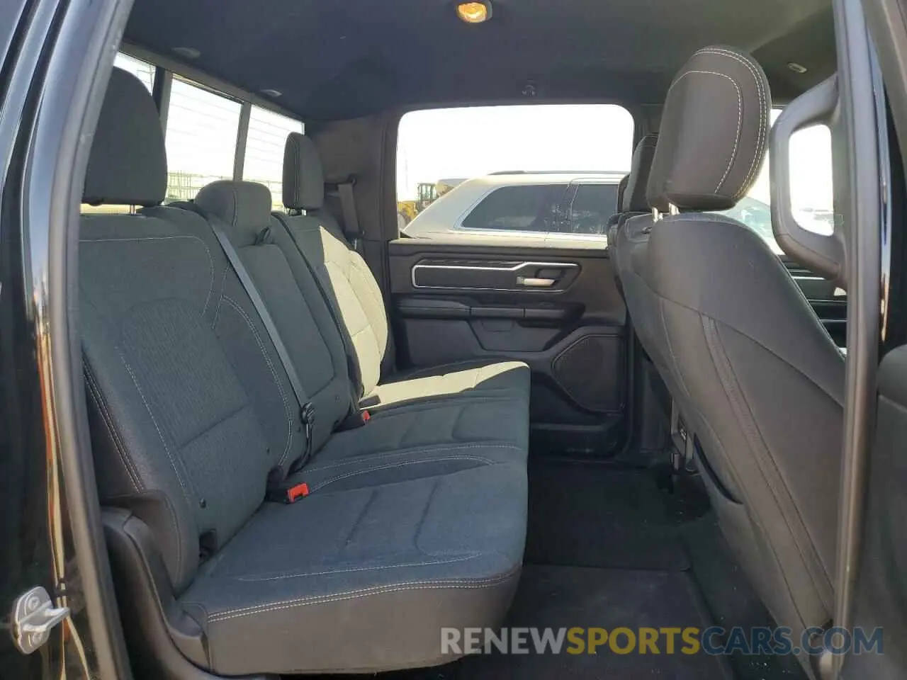 10 Photograph of a damaged car 1C6SRFFT0KN713965 RAM 1500 2019