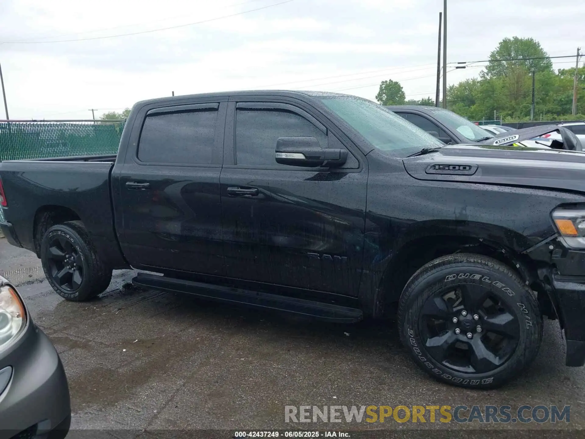 14 Photograph of a damaged car 1C6SRFFT0KN731169 RAM 1500 2019