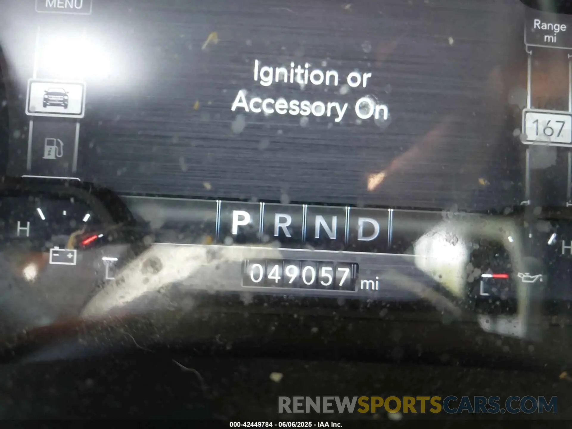 15 Photograph of a damaged car 1C6SRFFT0KN823513 RAM 1500 2019