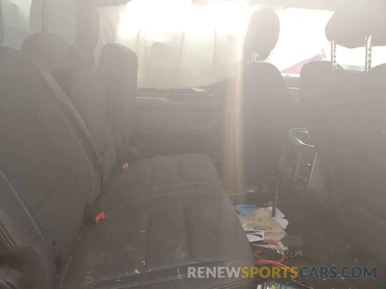 10 Photograph of a damaged car 1C6SRFFT0KN870198 RAM 1500 2019