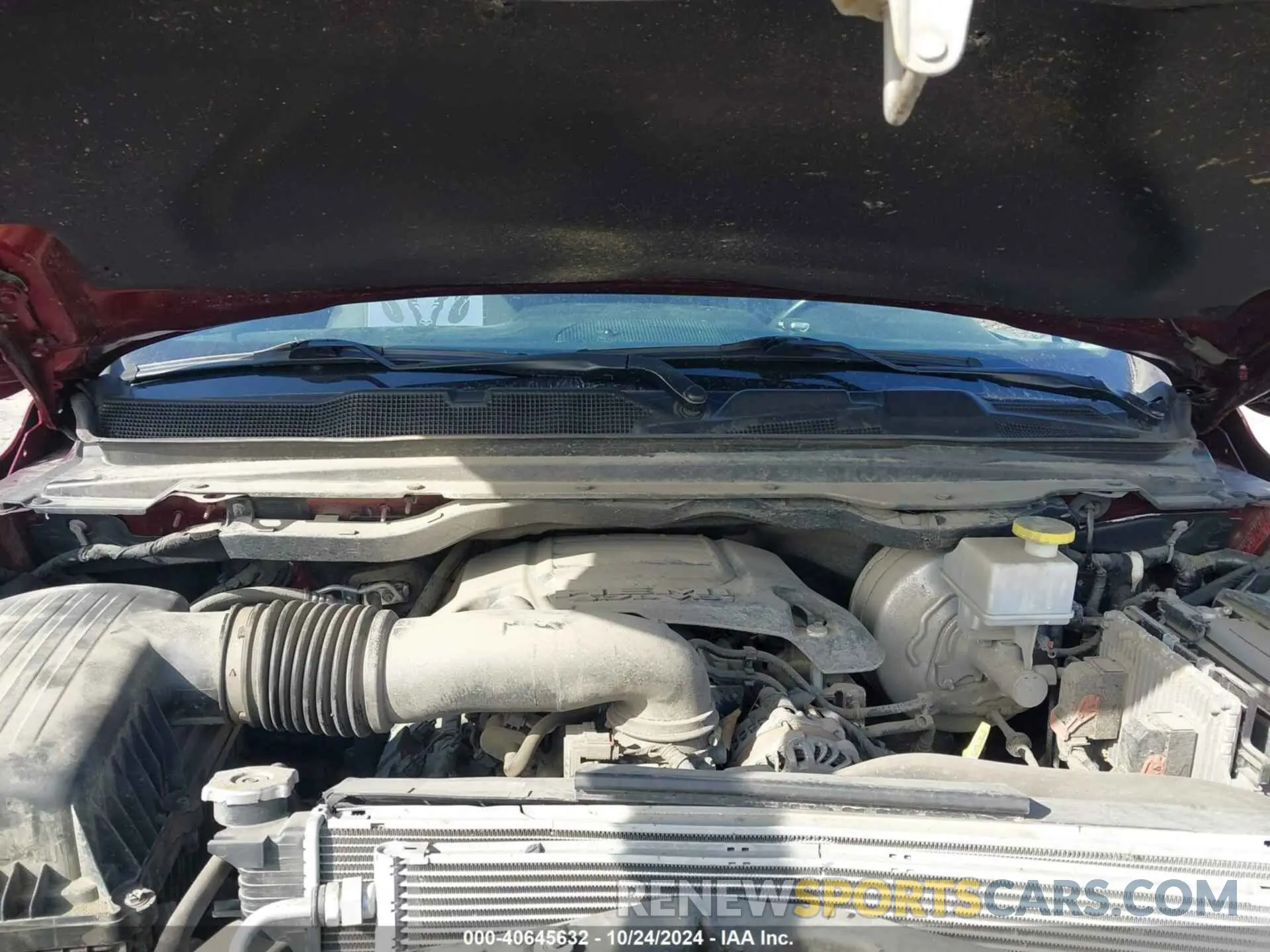 10 Photograph of a damaged car 1C6SRFFT0KN888782 RAM 1500 2019