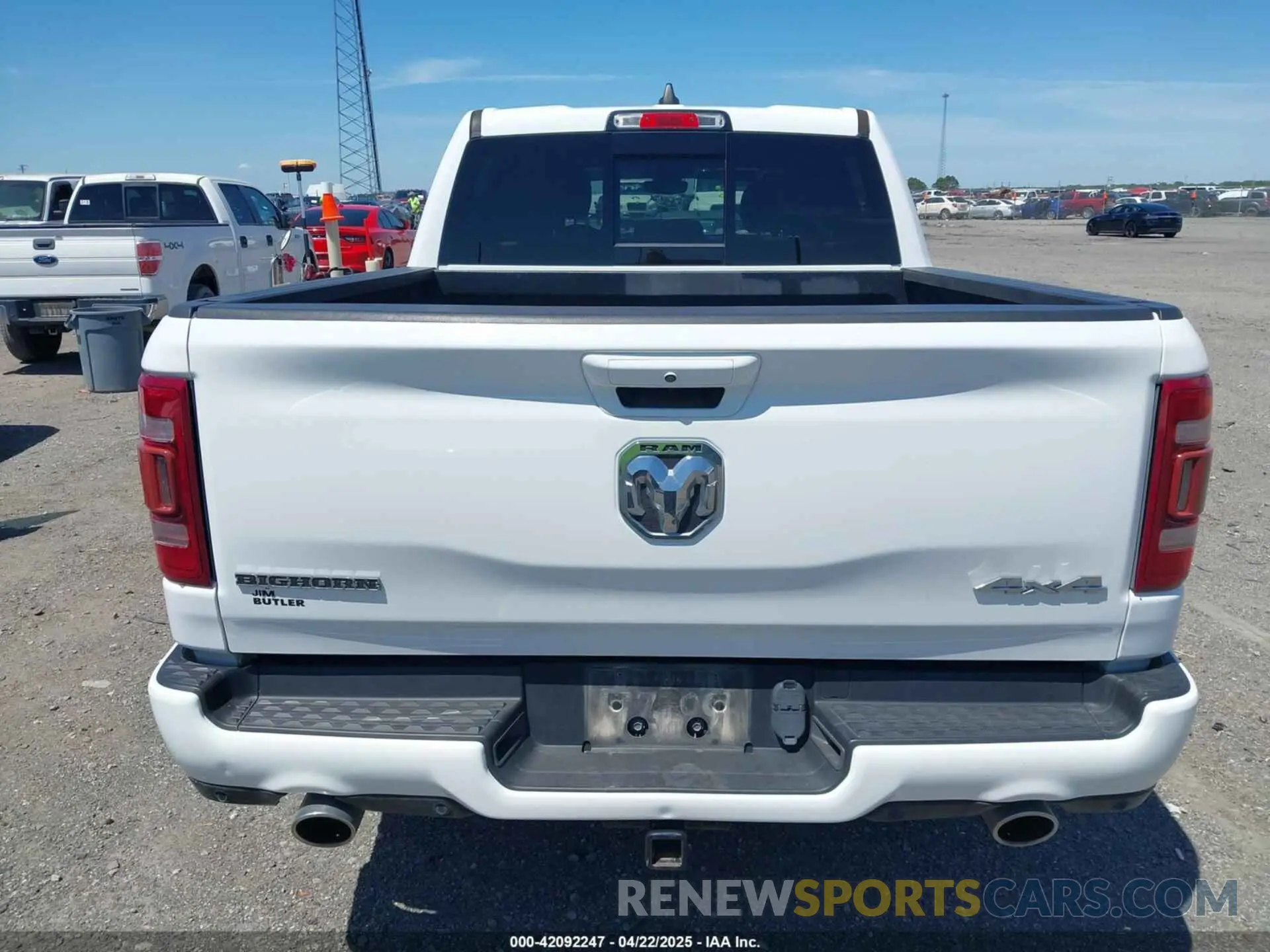 14 Photograph of a damaged car 1C6SRFFT0KN911008 RAM 1500 2019
