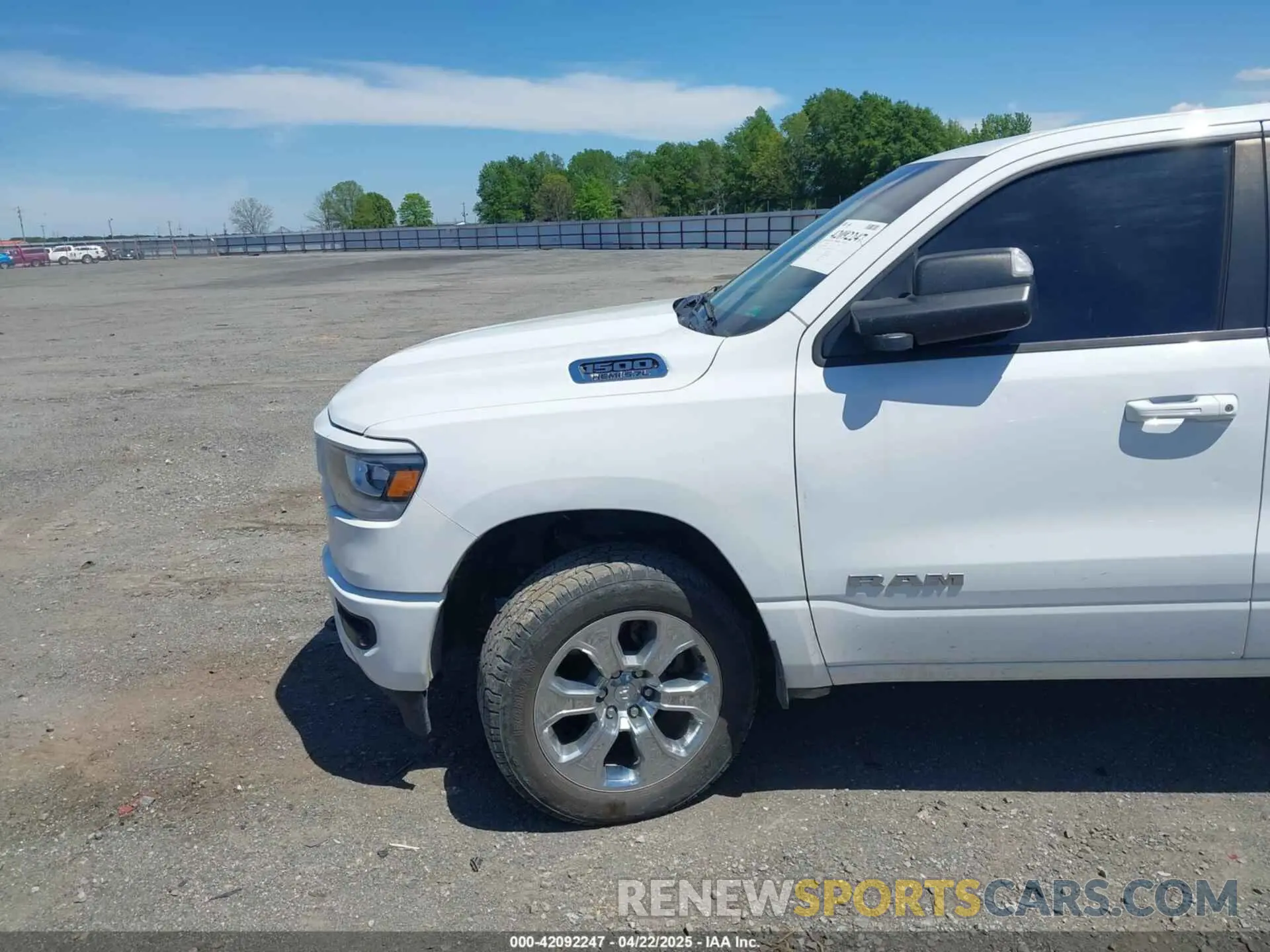 16 Photograph of a damaged car 1C6SRFFT0KN911008 RAM 1500 2019