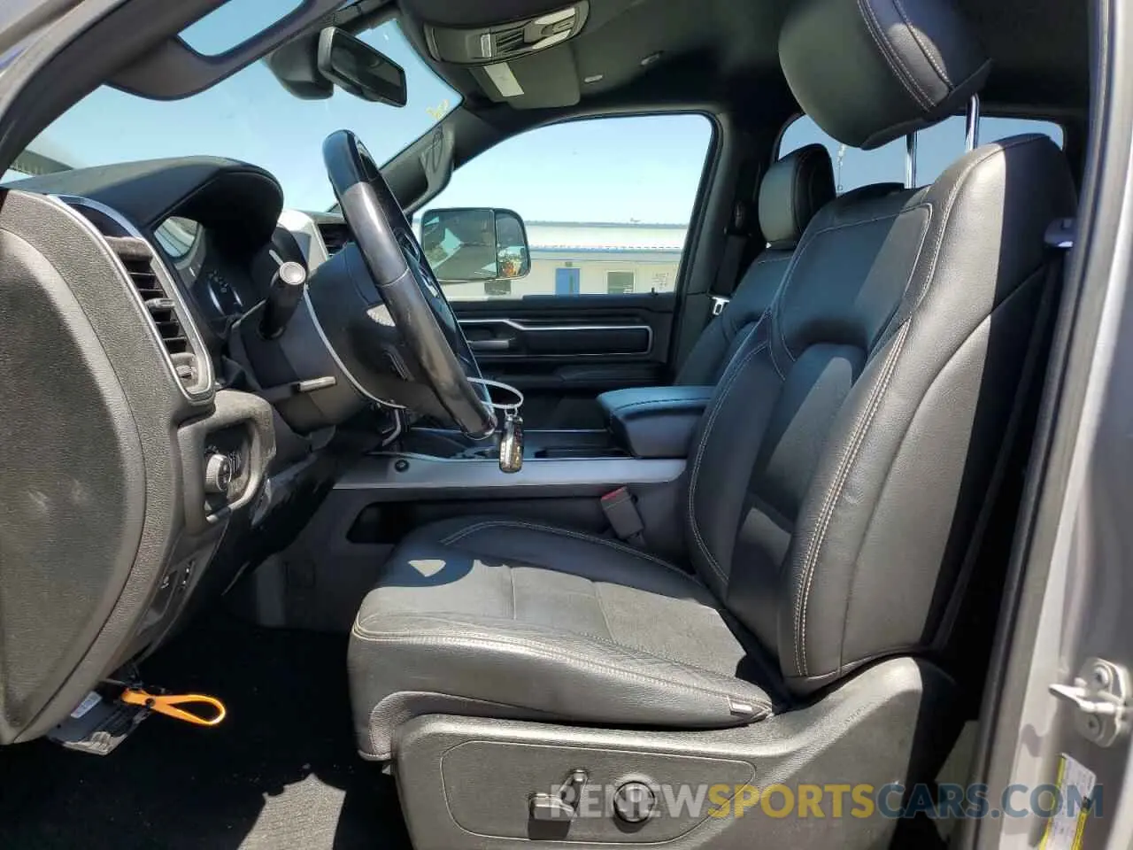7 Photograph of a damaged car 1C6SRFFT1KN532664 RAM 1500 2019