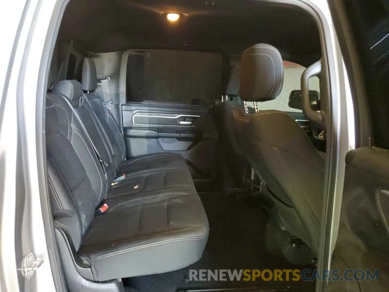 10 Photograph of a damaged car 1C6SRFFT1KN603121 RAM 1500 2019