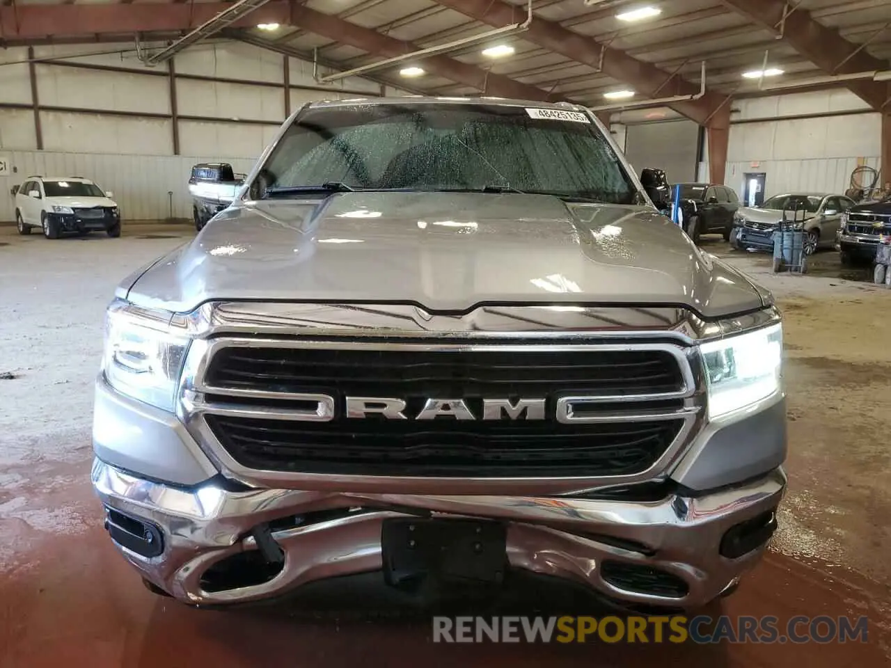 5 Photograph of a damaged car 1C6SRFFT1KN603121 RAM 1500 2019