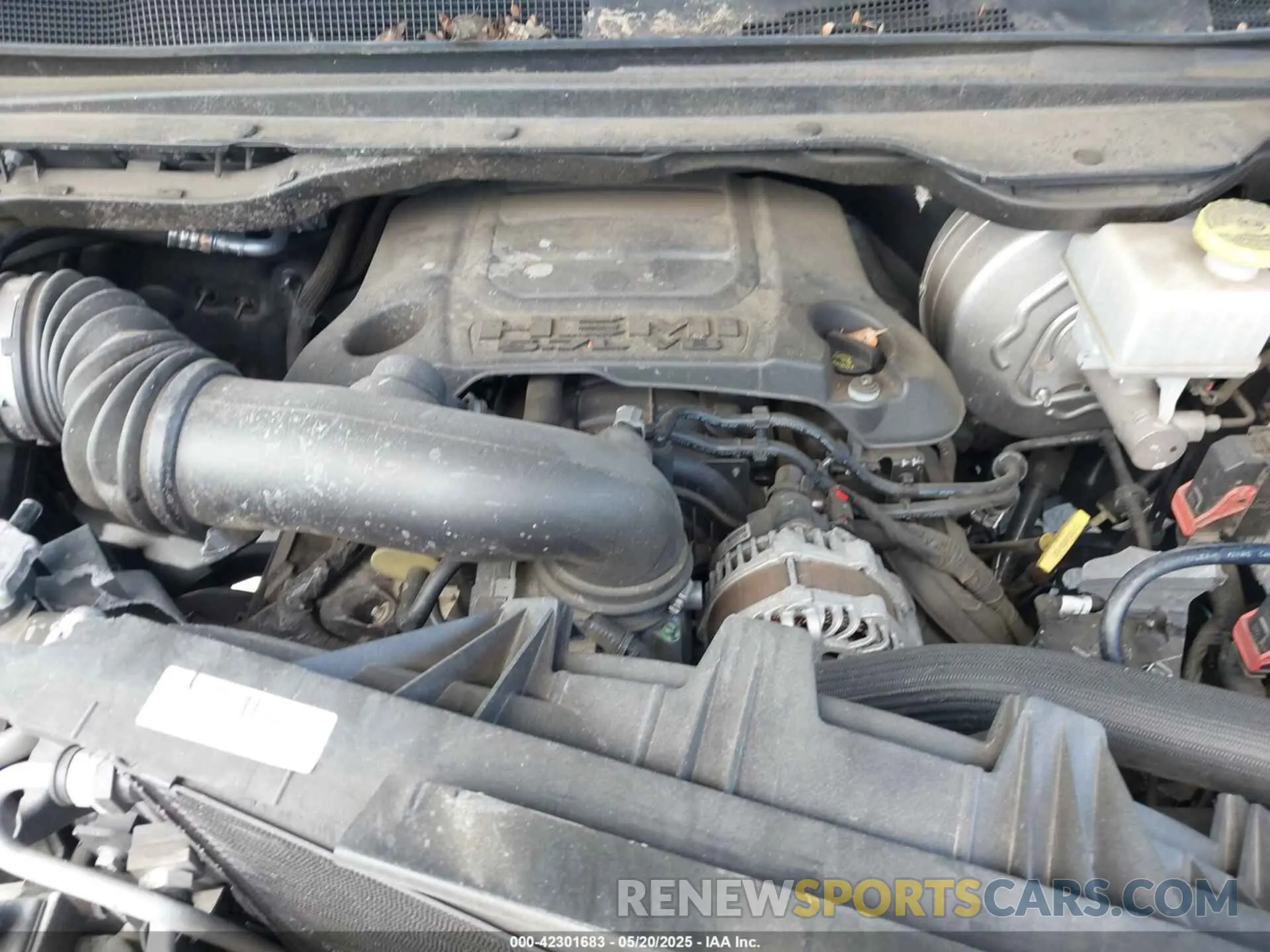 10 Photograph of a damaged car 1C6SRFFT1KN607931 RAM 1500 2019