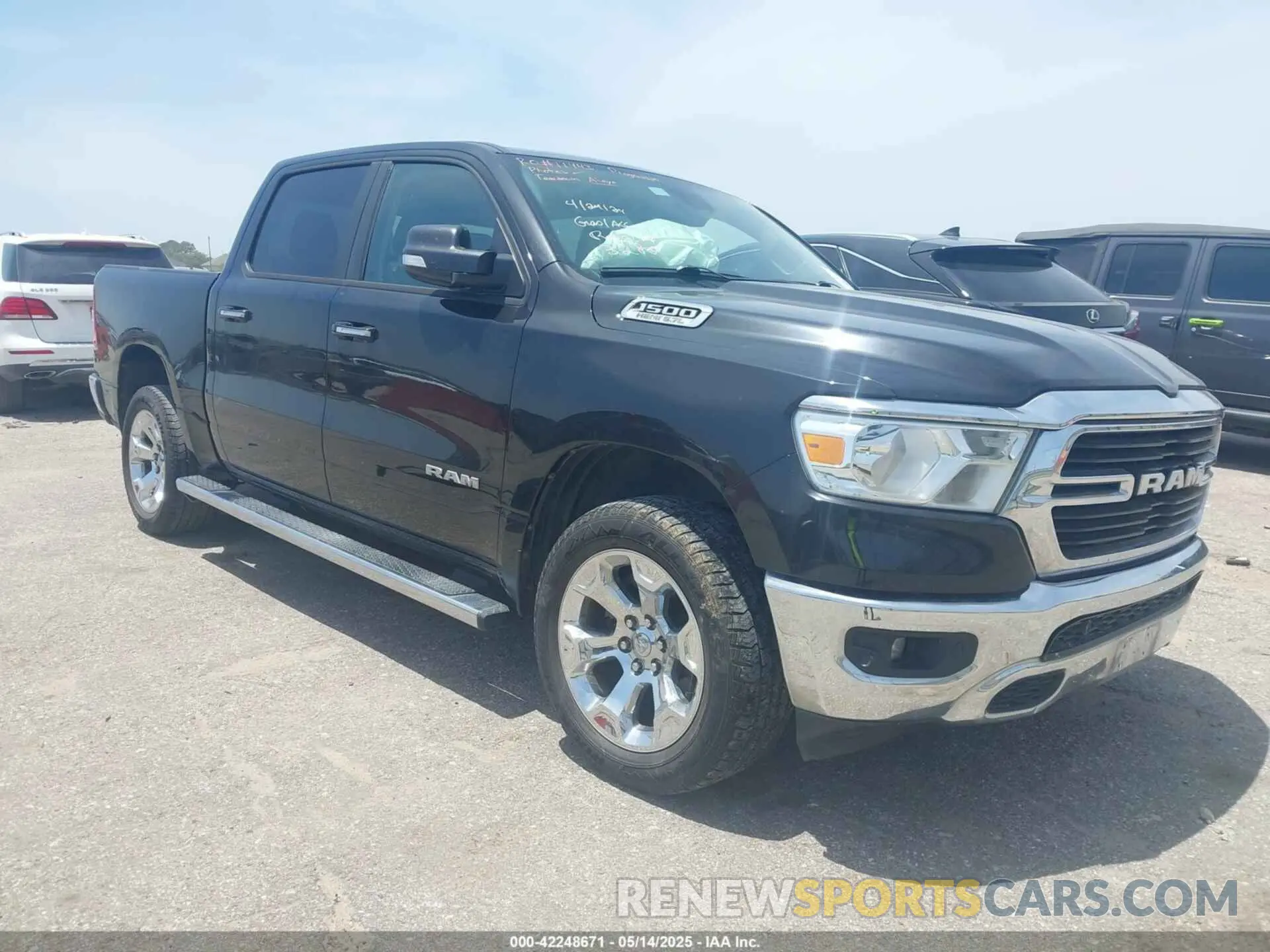 1 Photograph of a damaged car 1C6SRFFT1KN663285 RAM 1500 2019