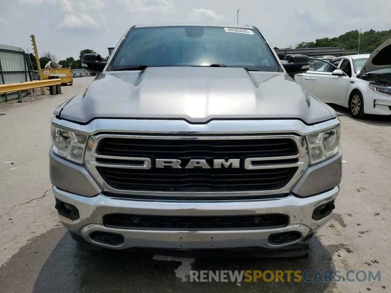 5 Photograph of a damaged car 1C6SRFFT1KN686081 RAM 1500 2019