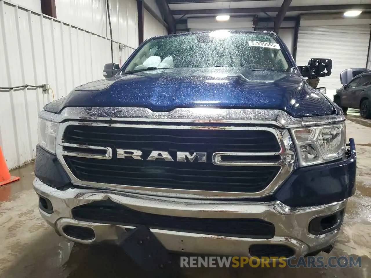 5 Photograph of a damaged car 1C6SRFFT1KN803206 RAM 1500 2019