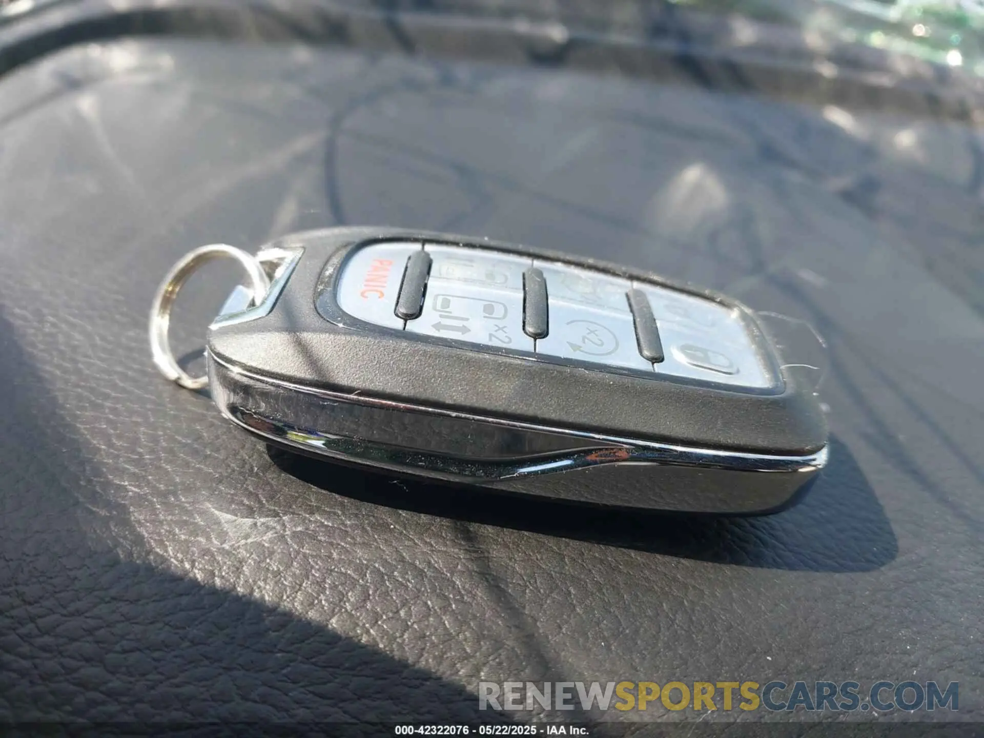 11 Photograph of a damaged car 1C6SRFFT1KN854026 RAM 1500 2019