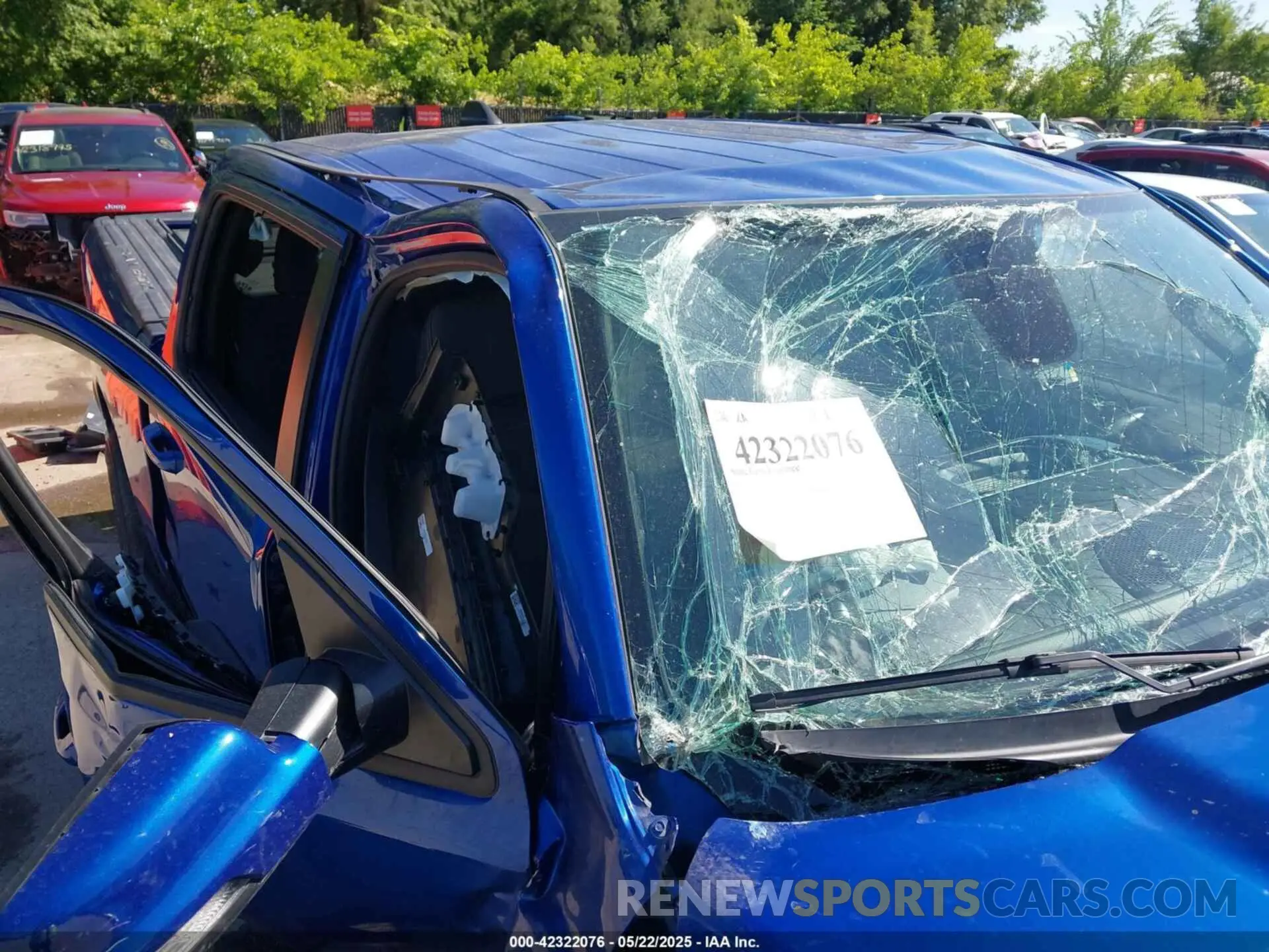 19 Photograph of a damaged car 1C6SRFFT1KN854026 RAM 1500 2019