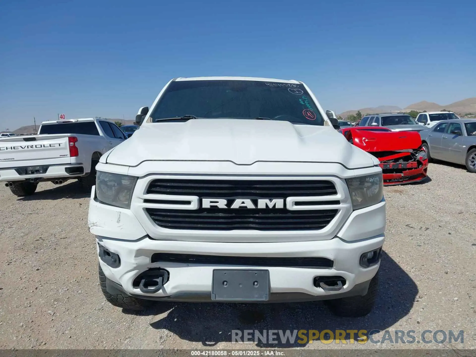 12 Photograph of a damaged car 1C6SRFFT1KN878567 RAM 1500 2019