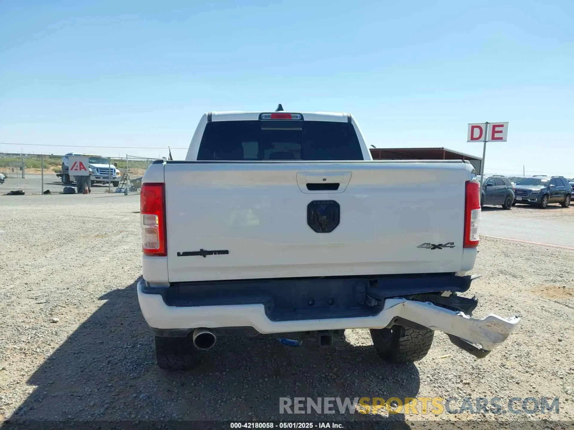 16 Photograph of a damaged car 1C6SRFFT1KN878567 RAM 1500 2019