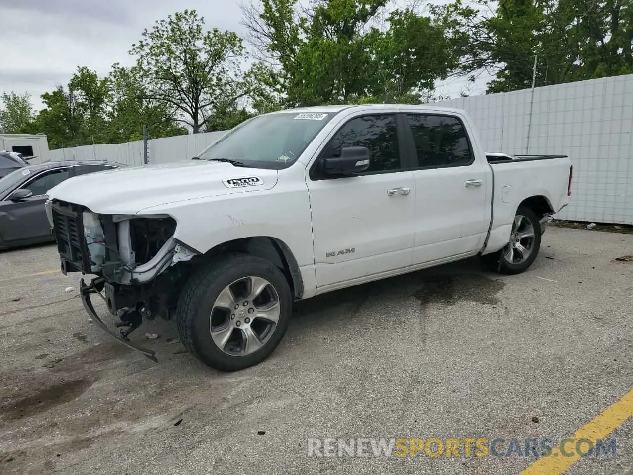 1 Photograph of a damaged car 1C6SRFFT2KN575586 RAM 1500 2019