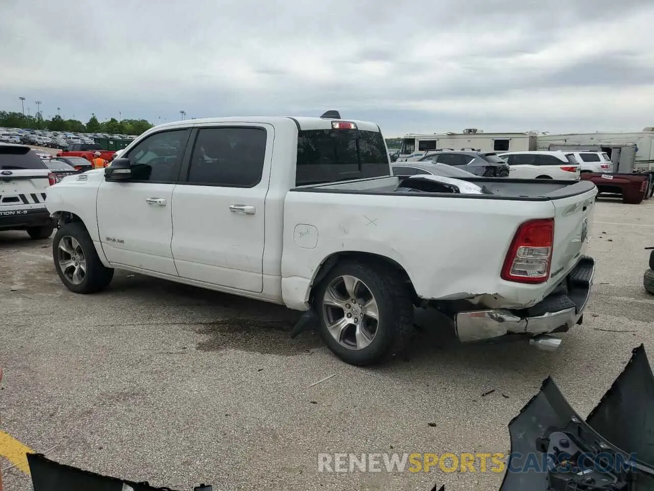 2 Photograph of a damaged car 1C6SRFFT2KN575586 RAM 1500 2019