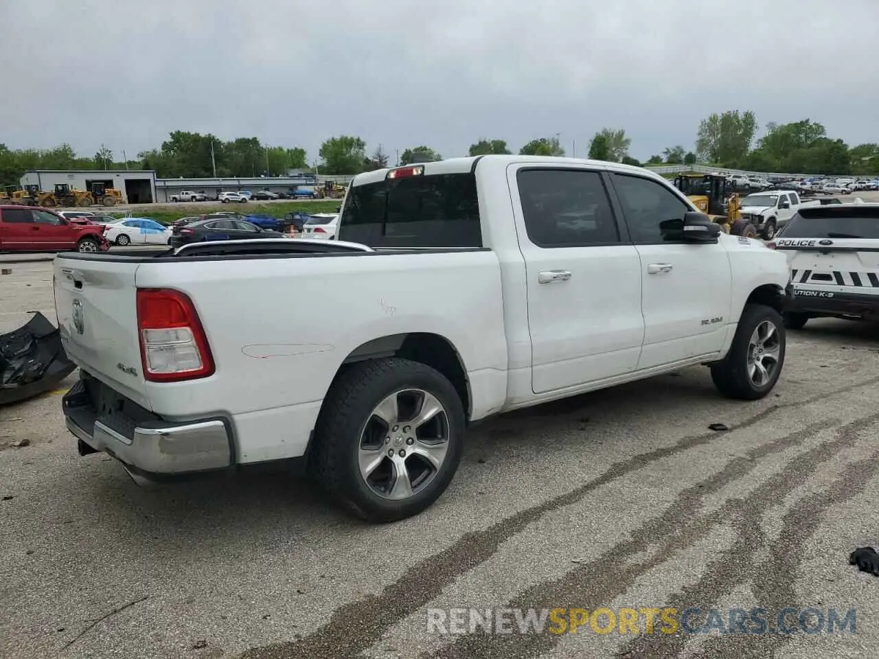 3 Photograph of a damaged car 1C6SRFFT2KN575586 RAM 1500 2019