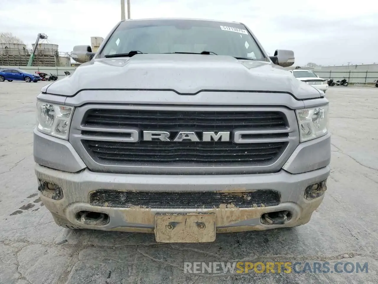 5 Photograph of a damaged car 1C6SRFFT2KN812531 RAM 1500 2019