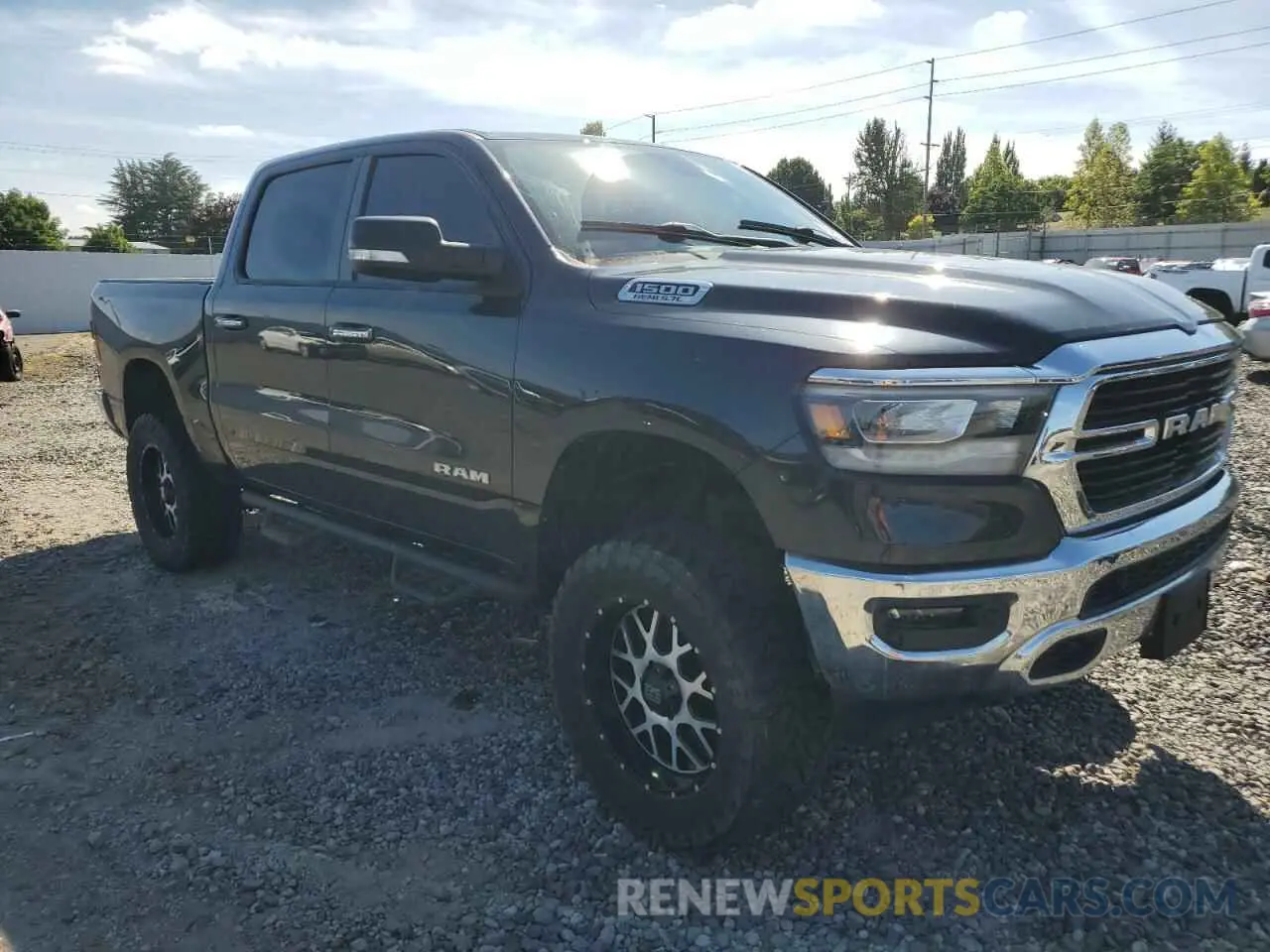4 Photograph of a damaged car 1C6SRFFT2KN908532 RAM 1500 2019