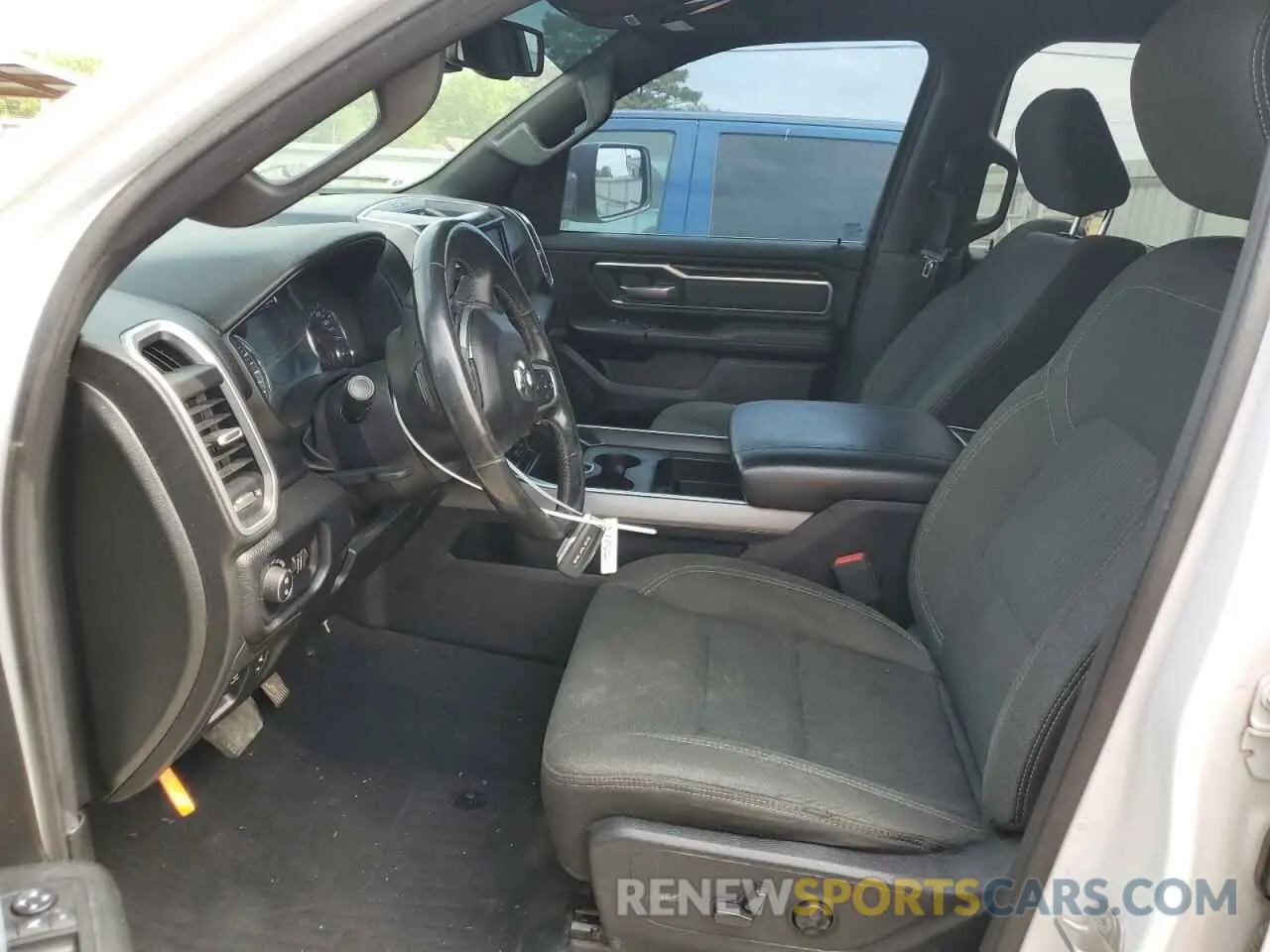 7 Photograph of a damaged car 1C6SRFFT3KN702992 RAM 1500 2019
