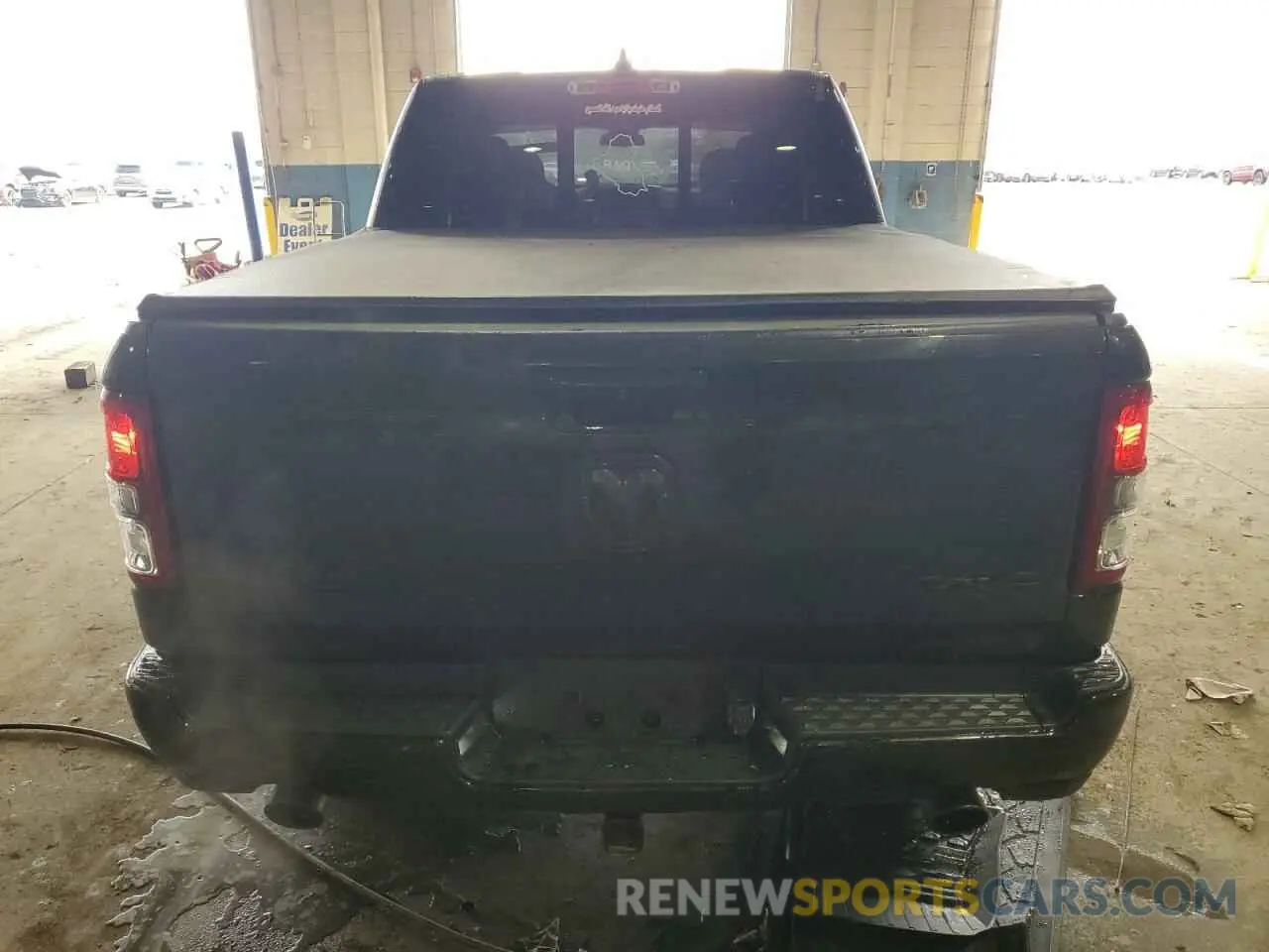 6 Photograph of a damaged car 1C6SRFFT3KN783850 RAM 1500 2019
