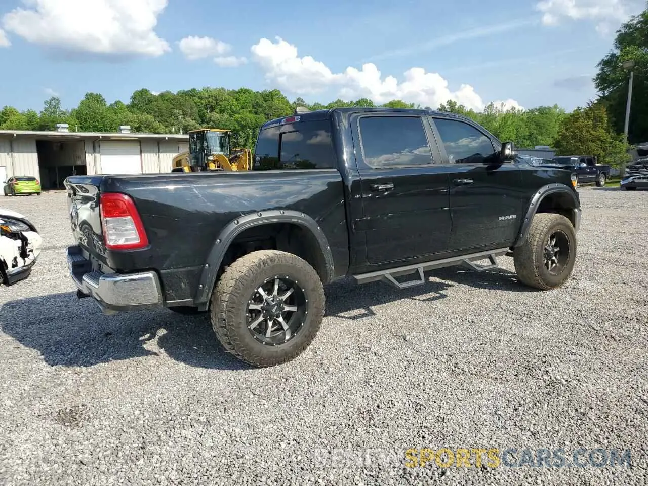 3 Photograph of a damaged car 1C6SRFFT3KN852679 RAM 1500 2019