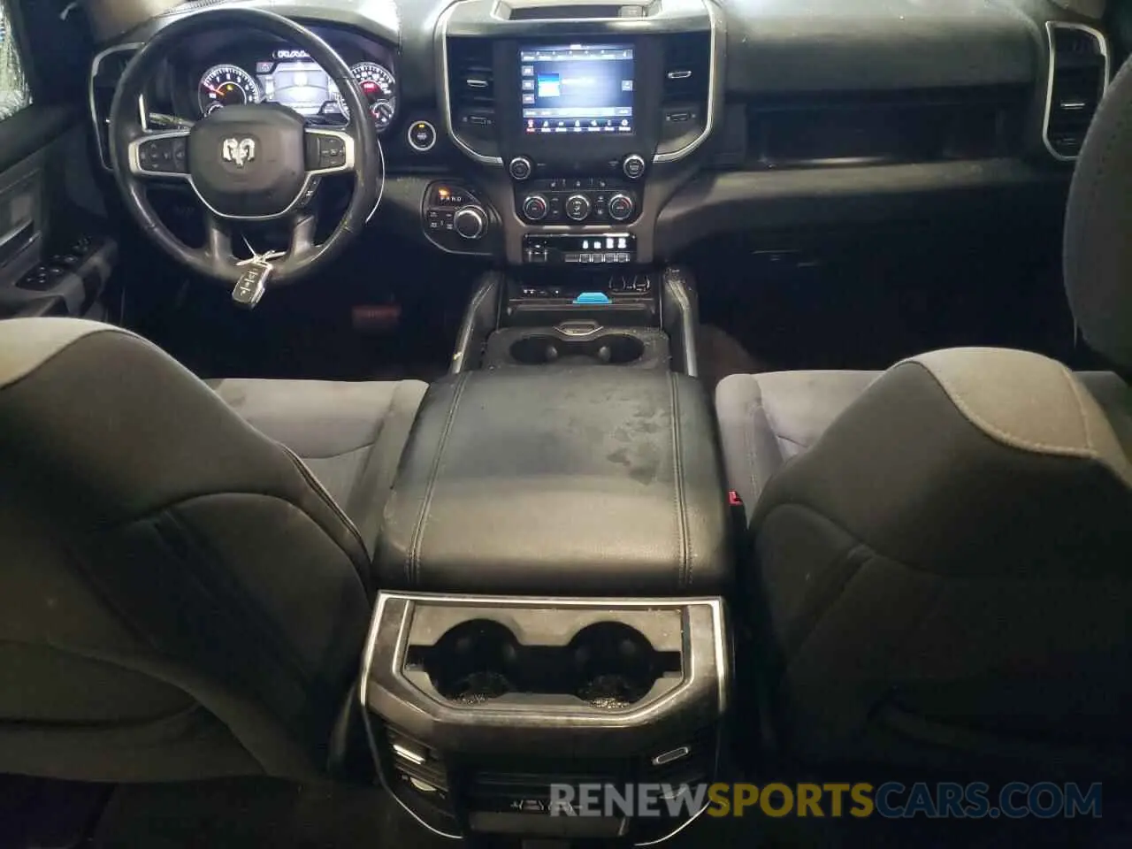 8 Photograph of a damaged car 1C6SRFFT3KN882572 RAM 1500 2019