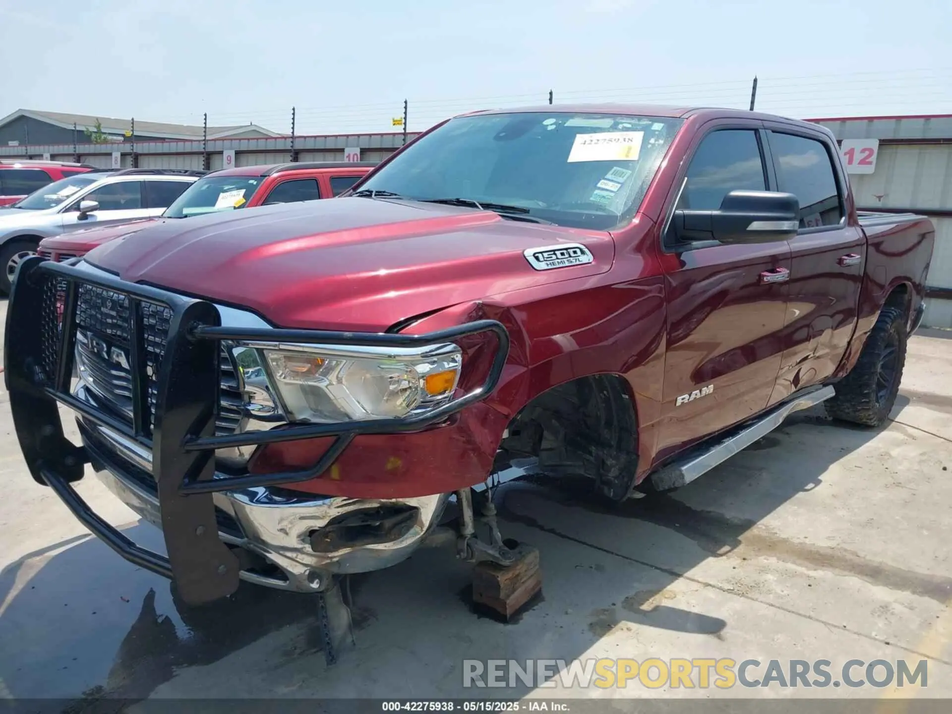 2 Photograph of a damaged car 1C6SRFFT4KN686009 RAM 1500 2019