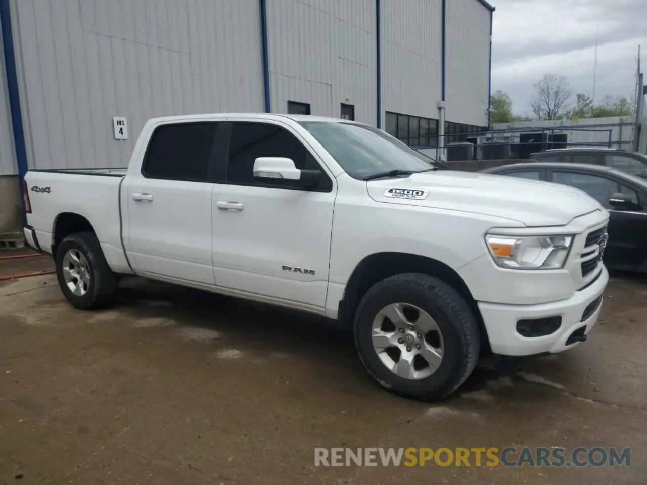 4 Photograph of a damaged car 1C6SRFFT4KN755586 RAM 1500 2019