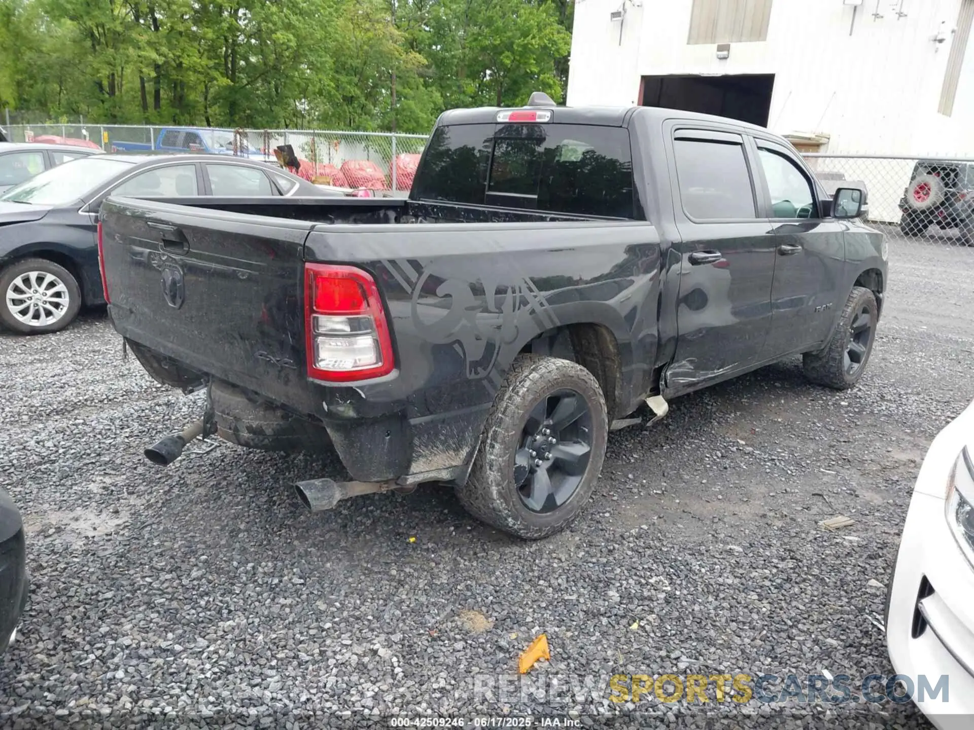 4 Photograph of a damaged car 1C6SRFFT4KN782464 RAM 1500 2019