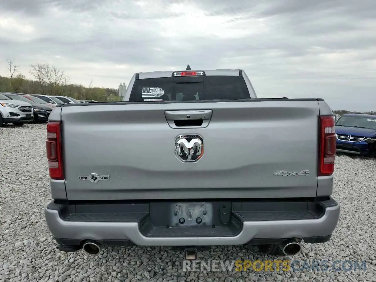 6 Photograph of a damaged car 1C6SRFFT4KN819318 RAM 1500 2019