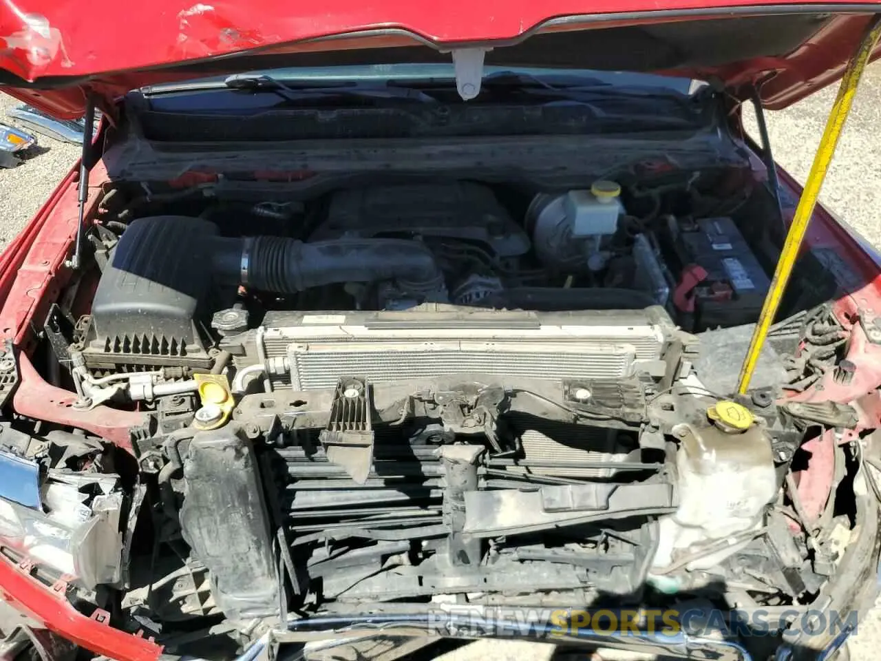 11 Photograph of a damaged car 1C6SRFFT4KN842212 RAM 1500 2019