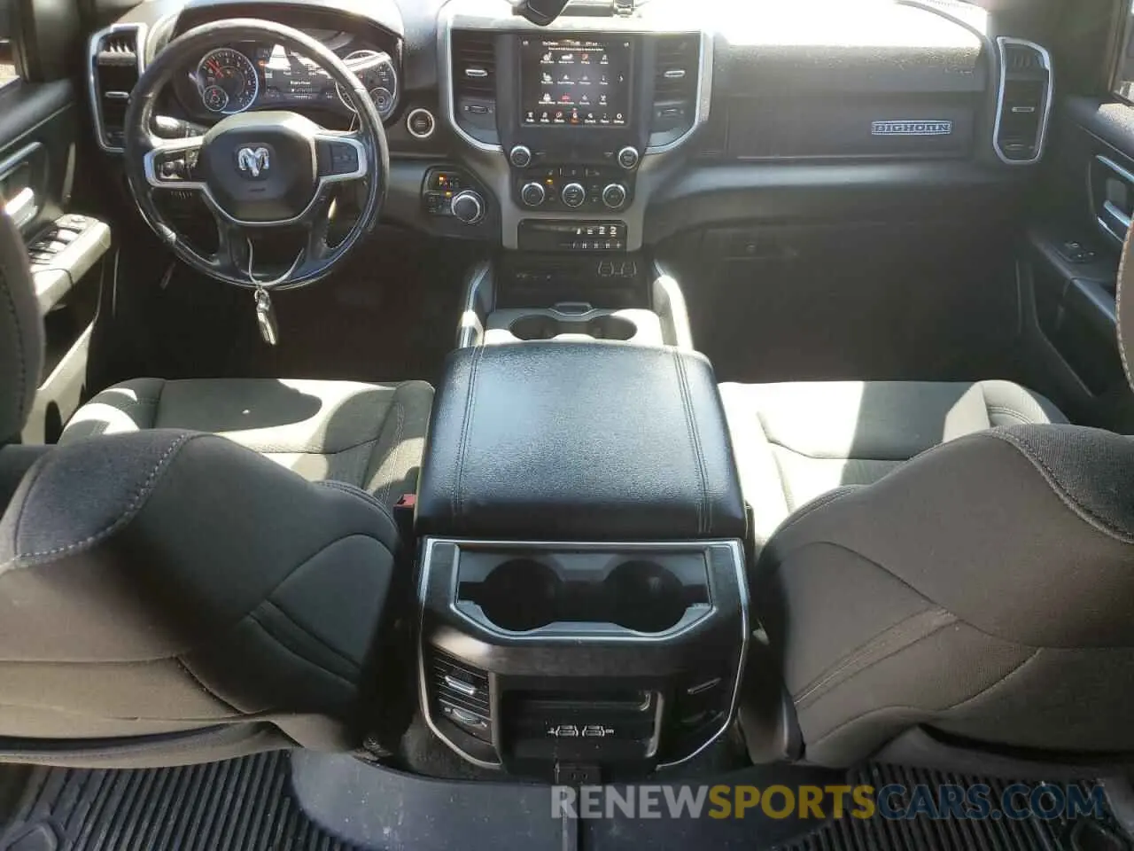 8 Photograph of a damaged car 1C6SRFFT4KN842212 RAM 1500 2019