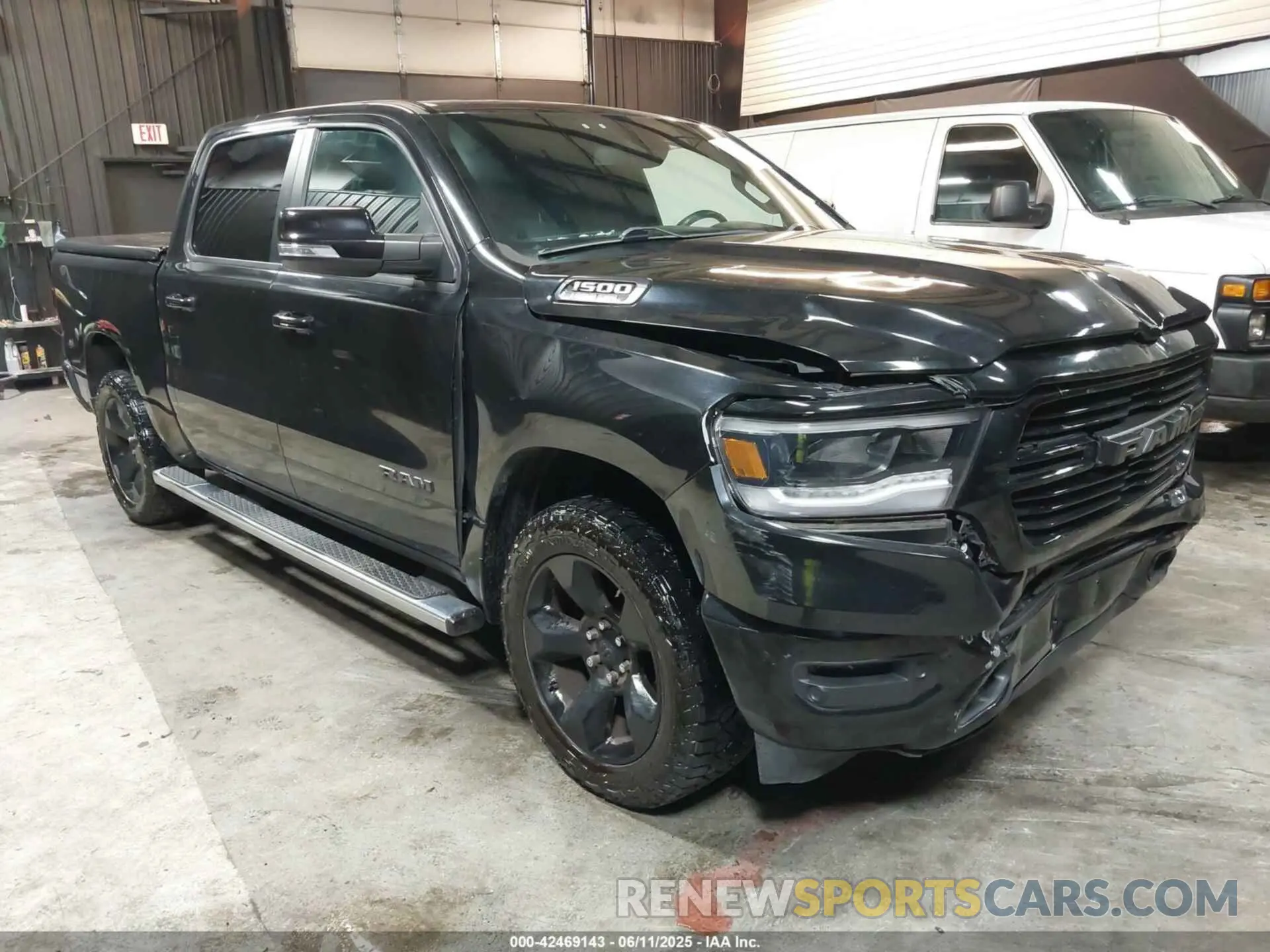 1 Photograph of a damaged car 1C6SRFFT5KN520999 RAM 1500 2019
