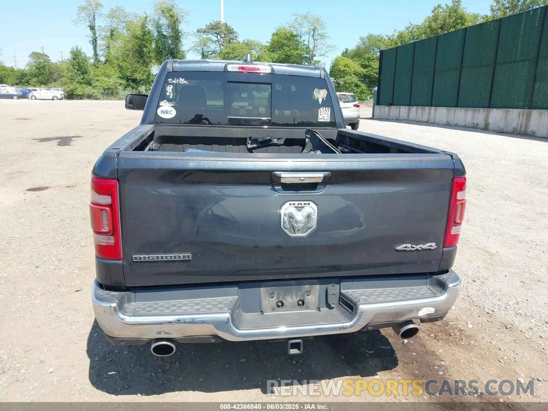 16 Photograph of a damaged car 1C6SRFFT5KN544445 RAM 1500 2019
