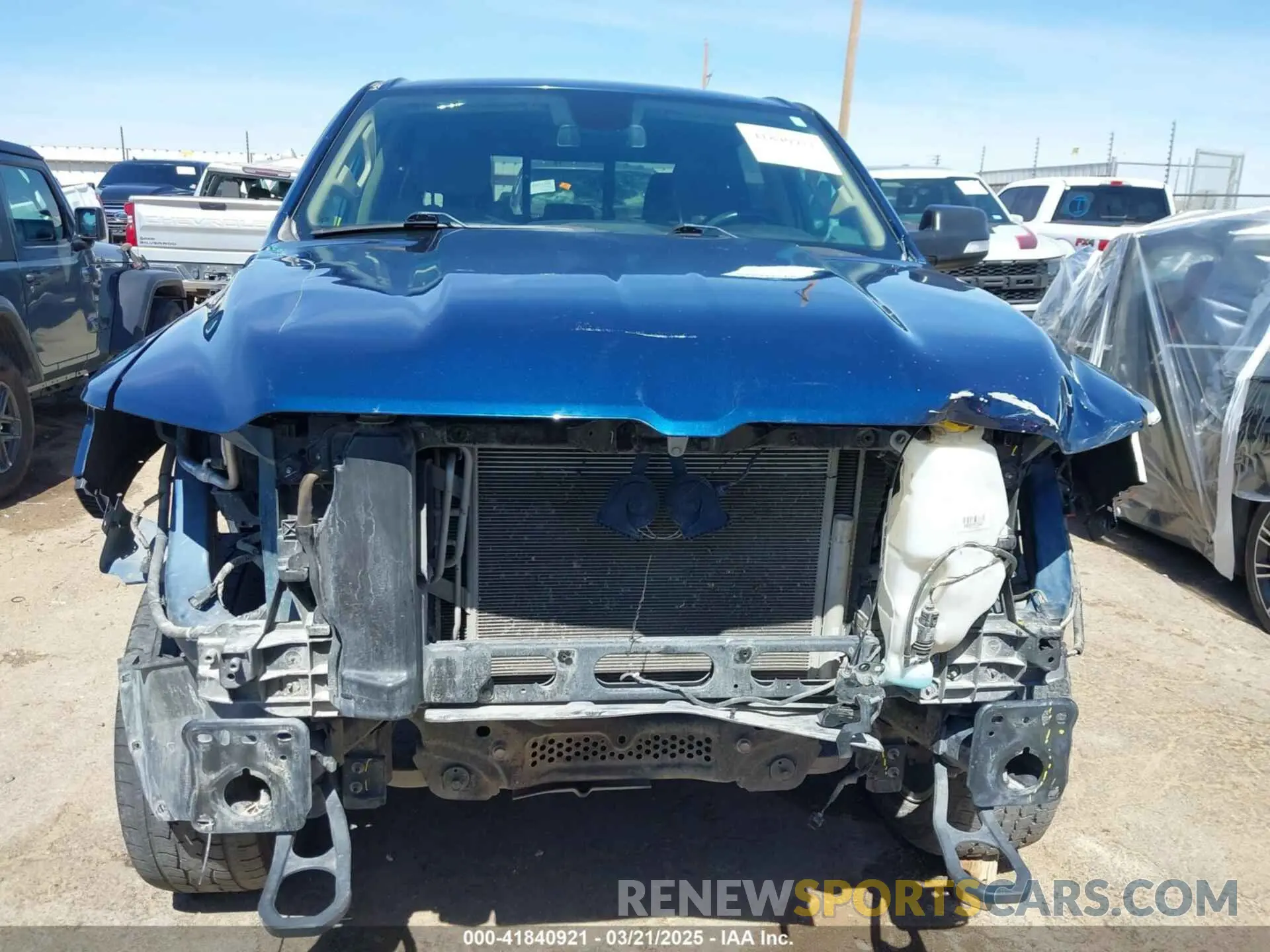 13 Photograph of a damaged car 1C6SRFFT5KN598456 RAM 1500 2019