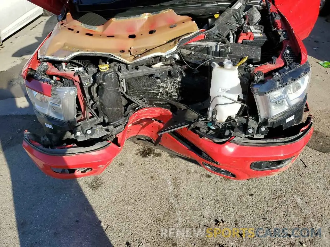 12 Photograph of a damaged car 1C6SRFFT5KN614090 RAM 1500 2019