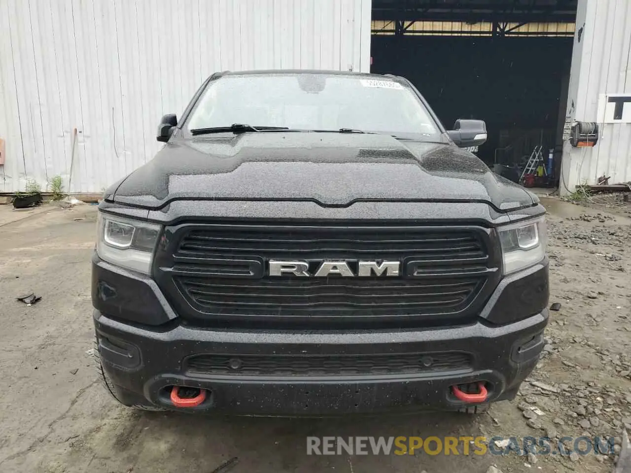 5 Photograph of a damaged car 1C6SRFFT5KN698816 RAM 1500 2019