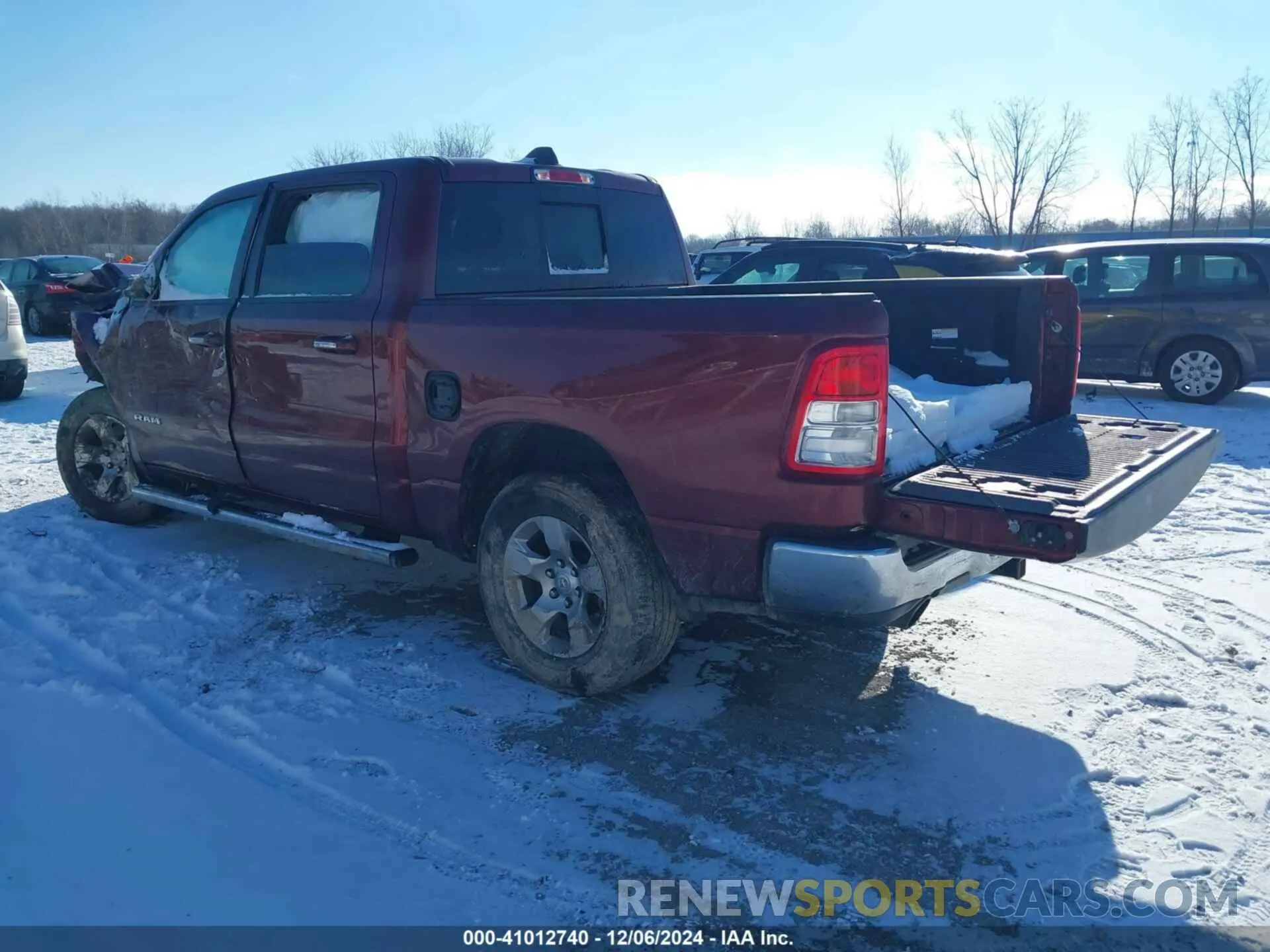 3 Photograph of a damaged car 1C6SRFFT5KN755709 RAM 1500 2019