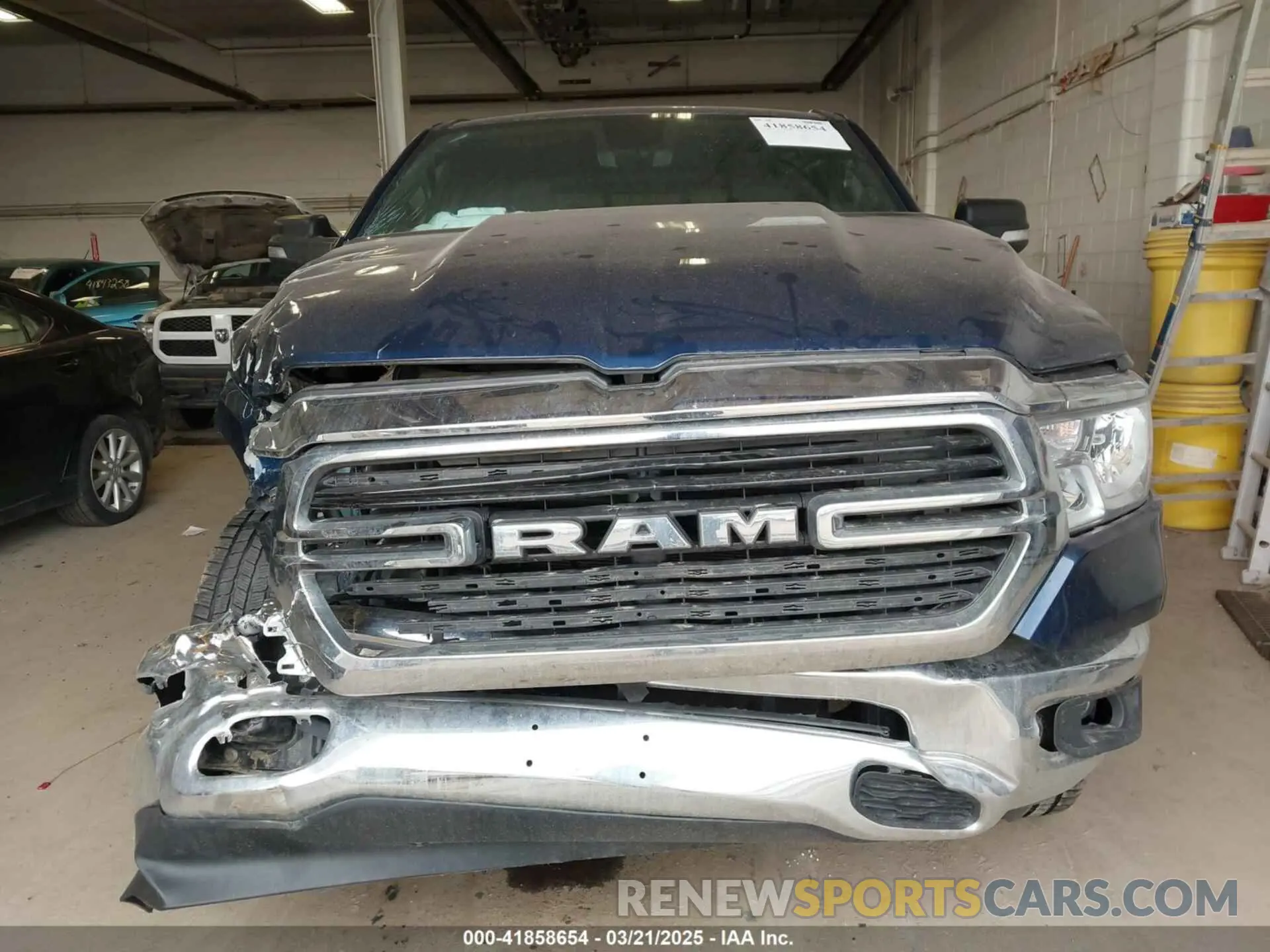 12 Photograph of a damaged car 1C6SRFFT5KN762580 RAM 1500 2019