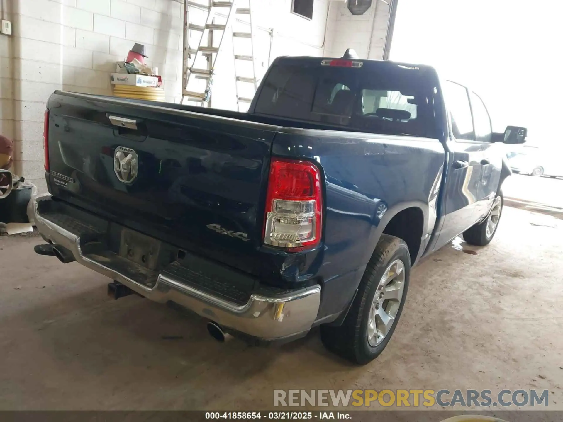 4 Photograph of a damaged car 1C6SRFFT5KN762580 RAM 1500 2019