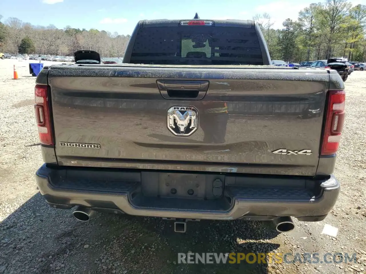 6 Photograph of a damaged car 1C6SRFFT5KN882850 RAM 1500 2019