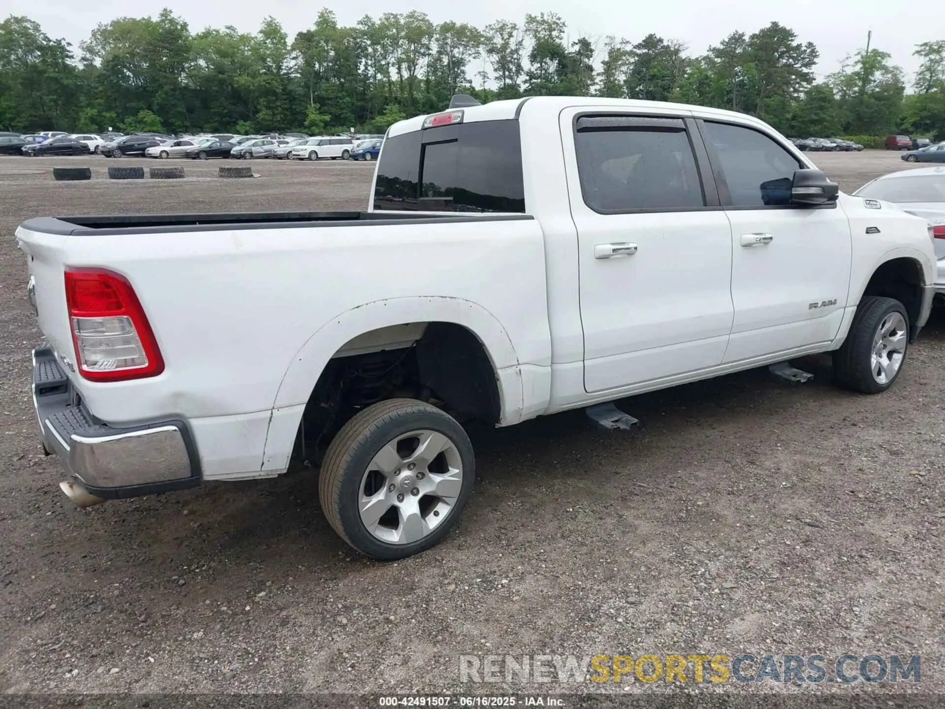 4 Photograph of a damaged car 1C6SRFFT6KN587871 RAM 1500 2019