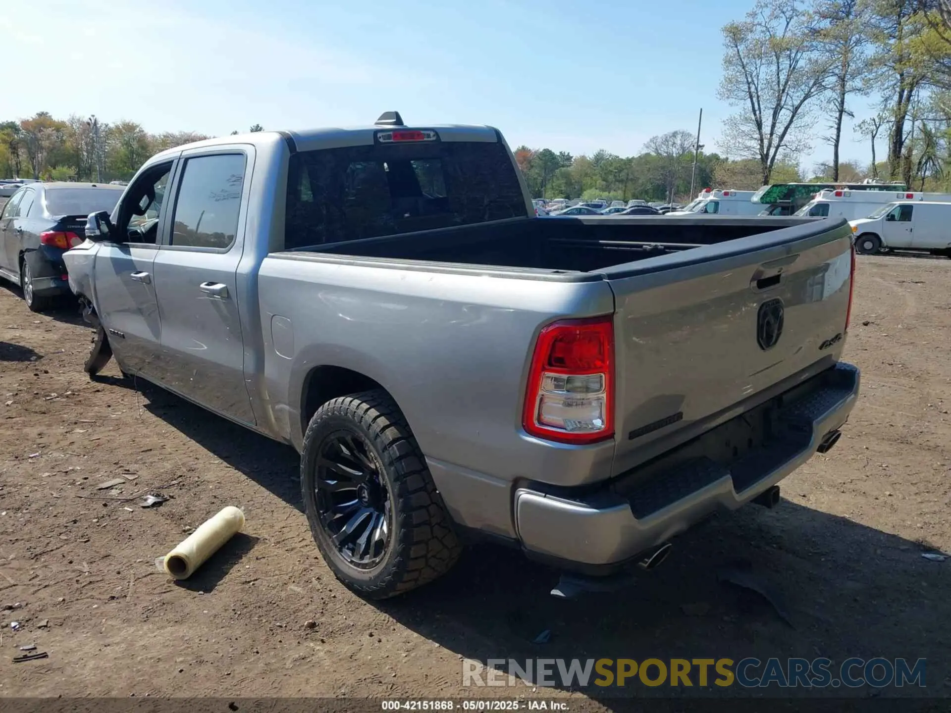 3 Photograph of a damaged car 1C6SRFFT6KN733556 RAM 1500 2019