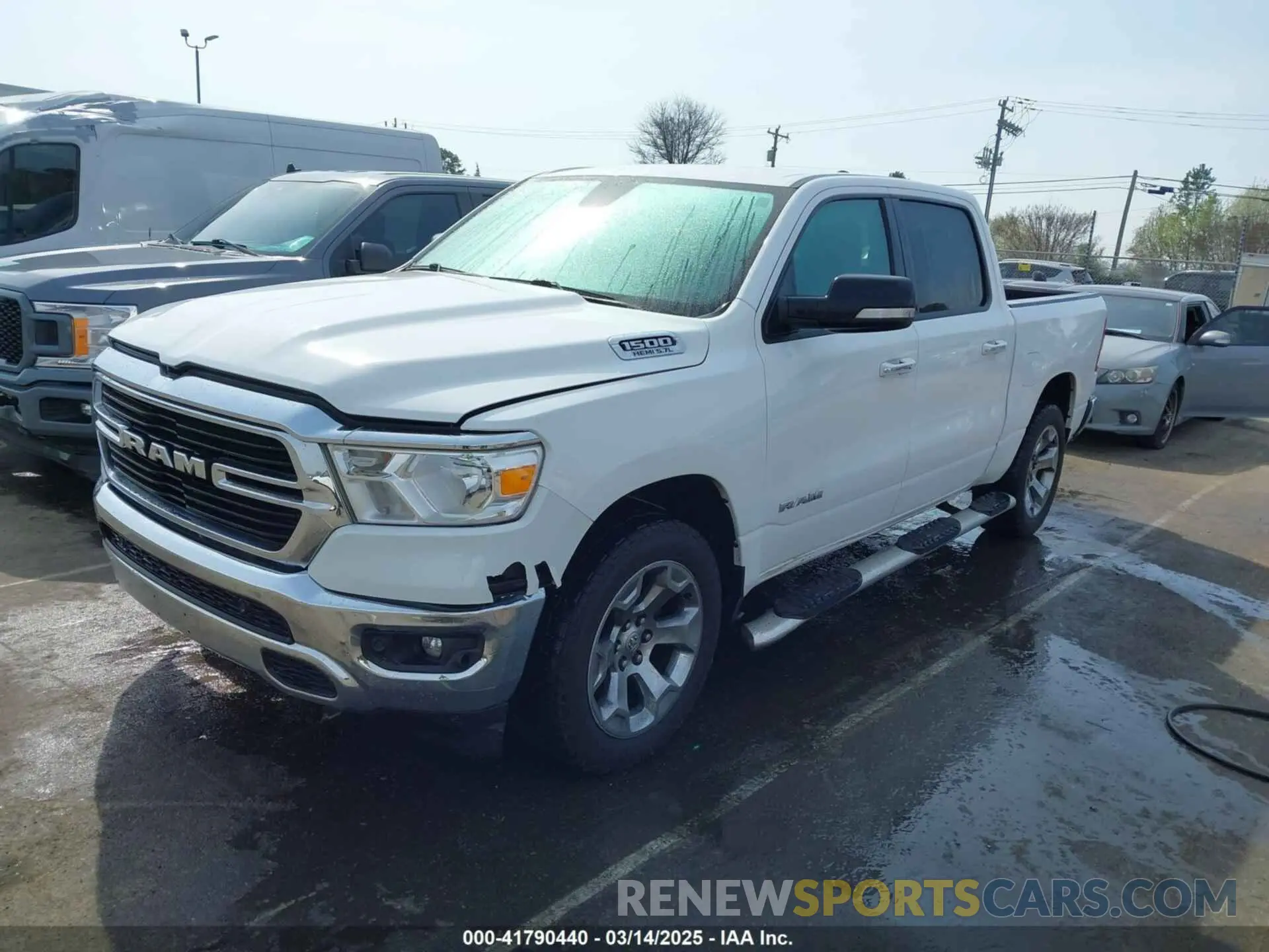 2 Photograph of a damaged car 1C6SRFFT6KN904290 RAM 1500 2019