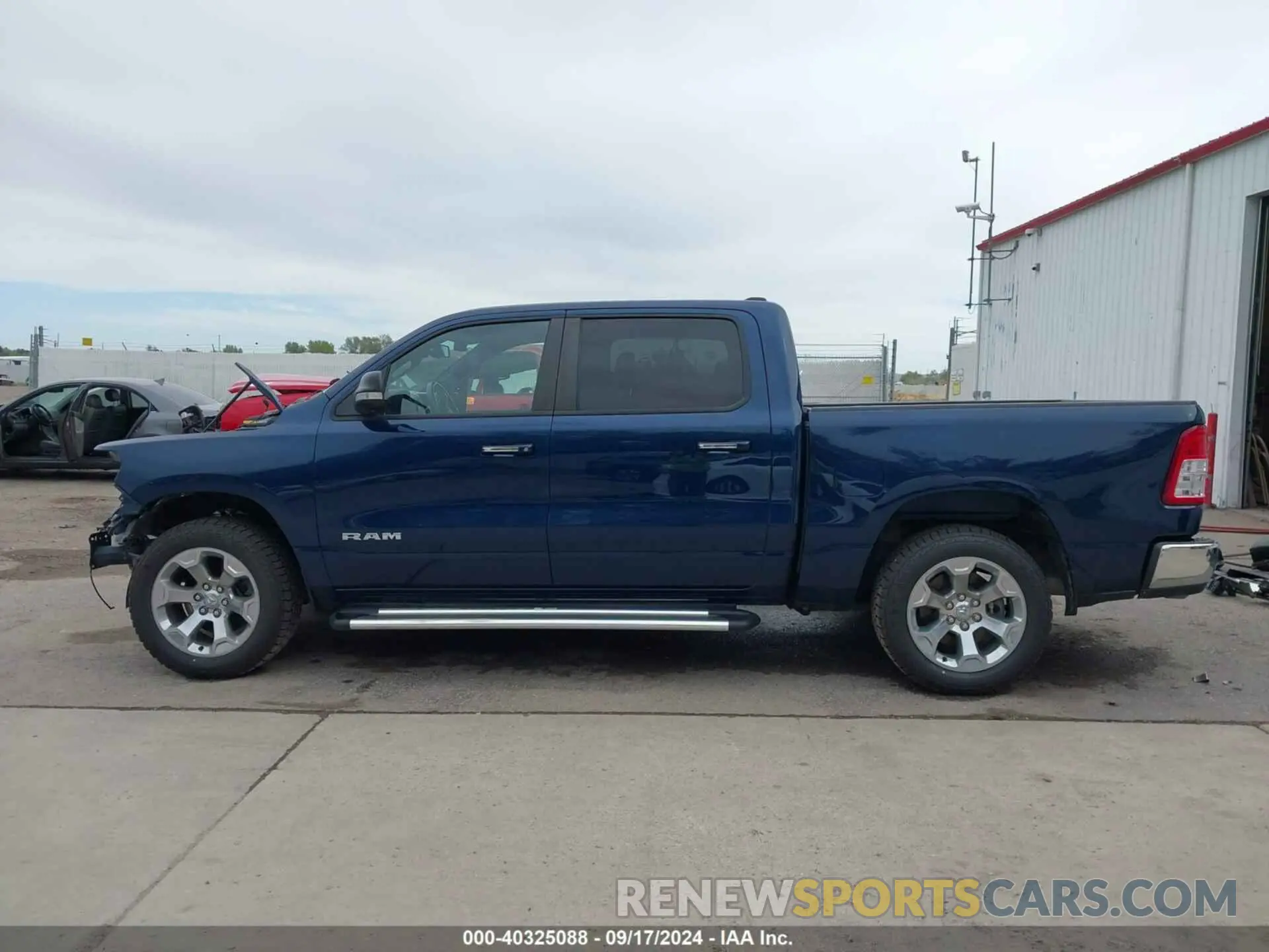 15 Photograph of a damaged car 1C6SRFFT7KN663677 RAM 1500 2019